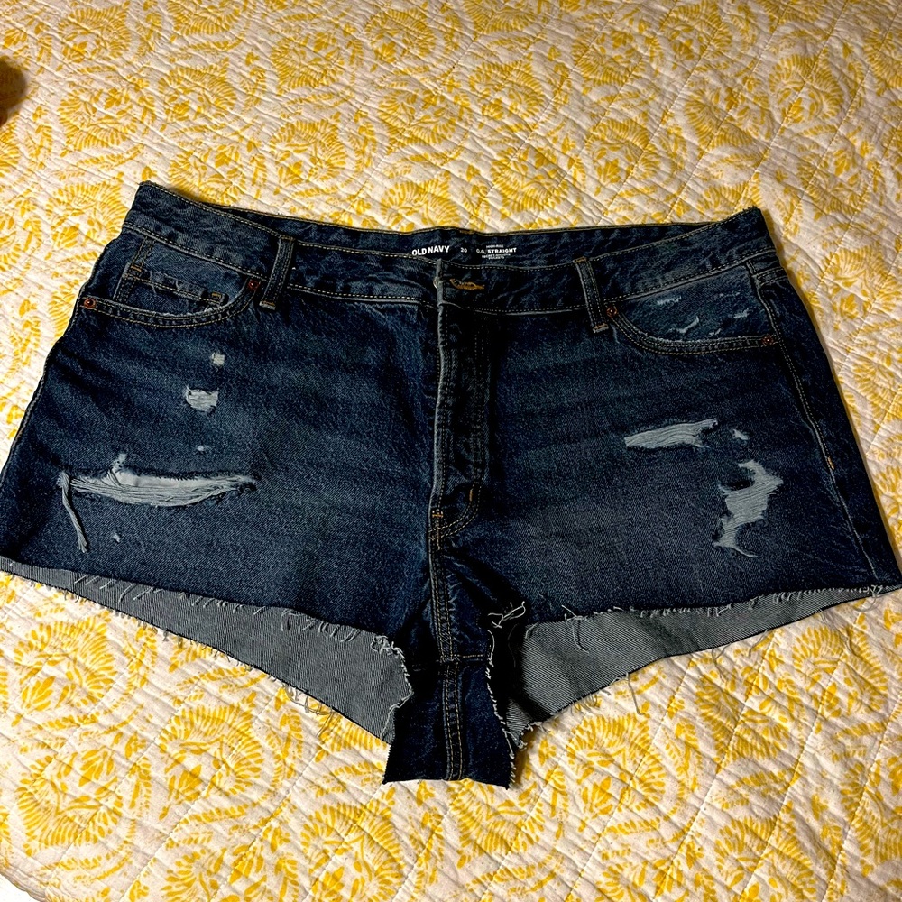 Old Navy OG Straight Shorts size 20 Woman’s jean shorts